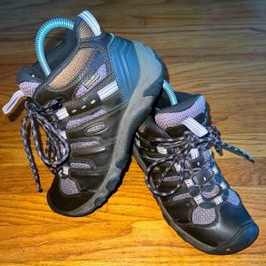 Keen Womens Shoes Leather Trail Hiking Waterproof Boot Brown/Purple Sz 6 EUC